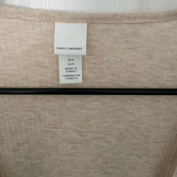 Dinner Top - Picture 3 of 4